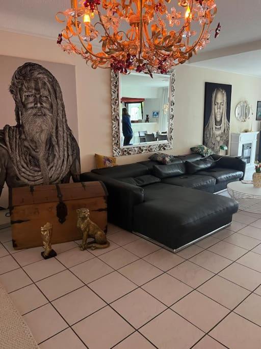 Villa Casa Blanca Mit Privatem Schwimmbad 26 Grad Und Sauna ドゥイスブルグ エクステリア 写真