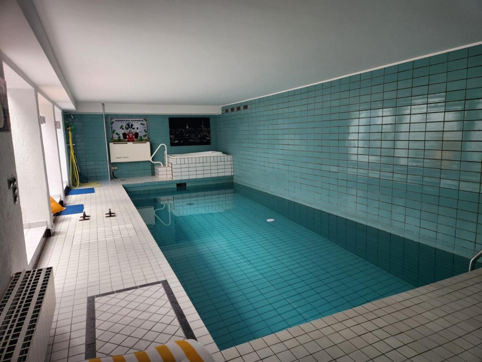 Villa Casa Blanca Mit Privatem Schwimmbad 26 Grad Und Sauna ドゥイスブルグ エクステリア 写真