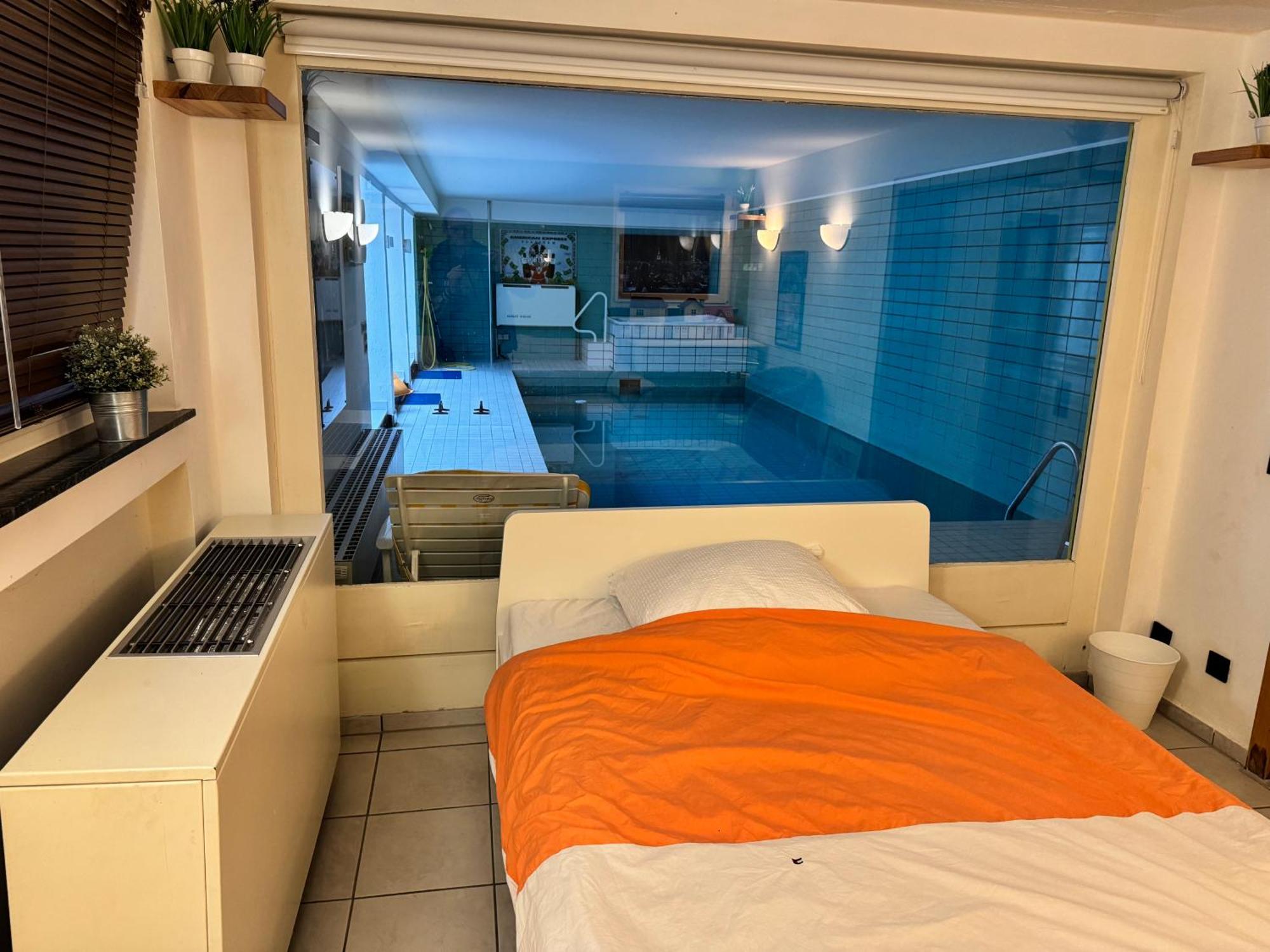 Villa Casa Blanca Mit Privatem Schwimmbad 26 Grad Und Sauna ドゥイスブルグ エクステリア 写真